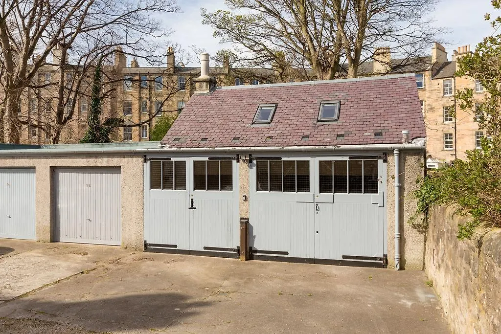 Silver Lining Meadows Apartments Edinburgh