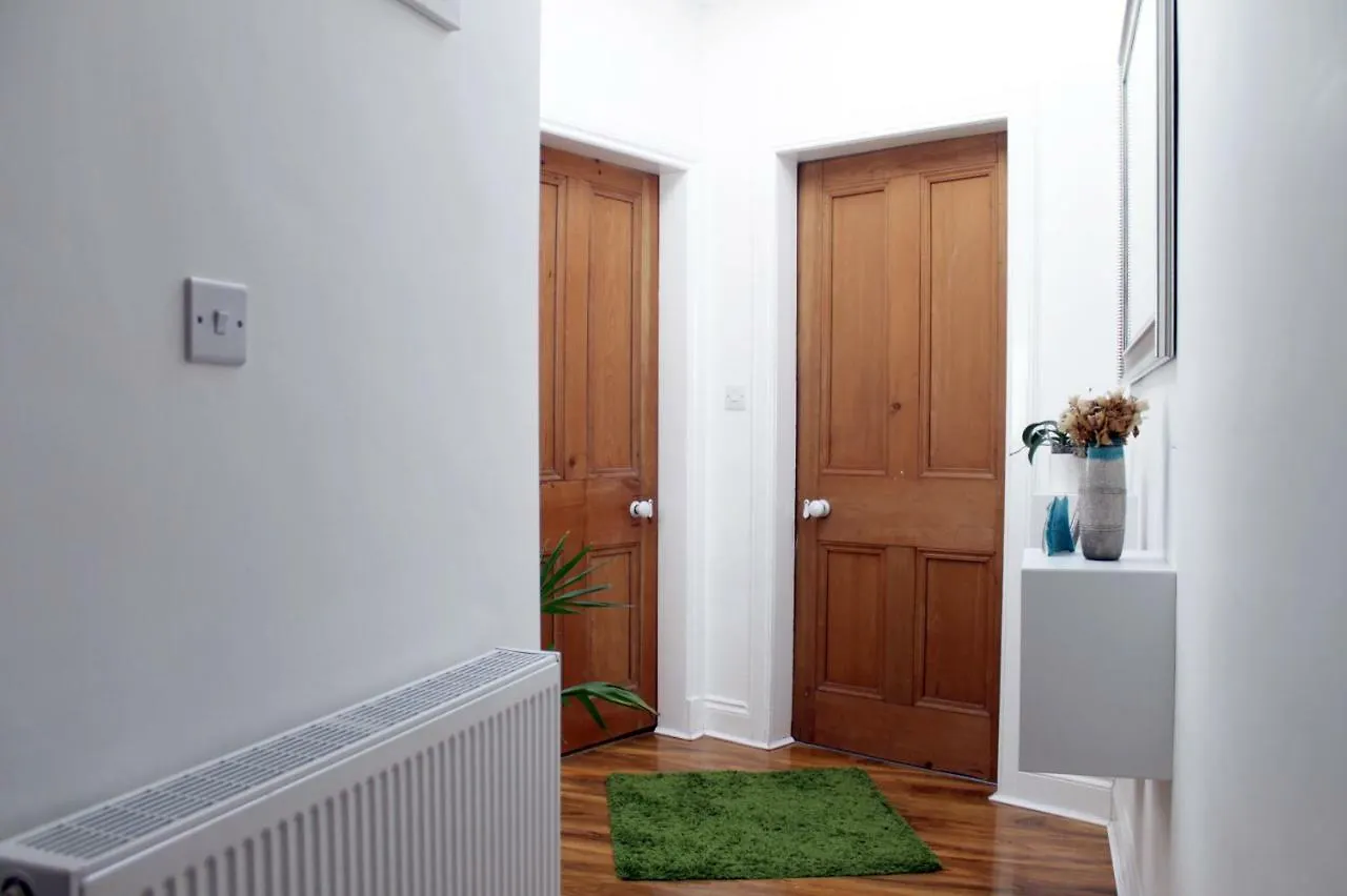 Silver Lining Meadows Apartments Edinburgh United Kingdom