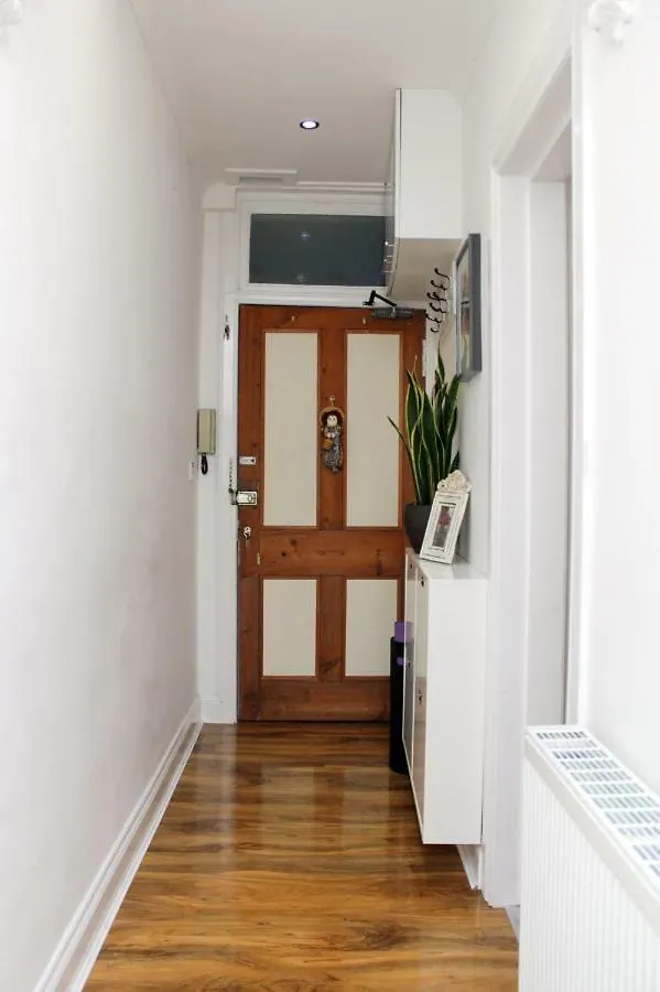 Silver Lining Meadows Apartments Edinburgh 0*,  United Kingdom